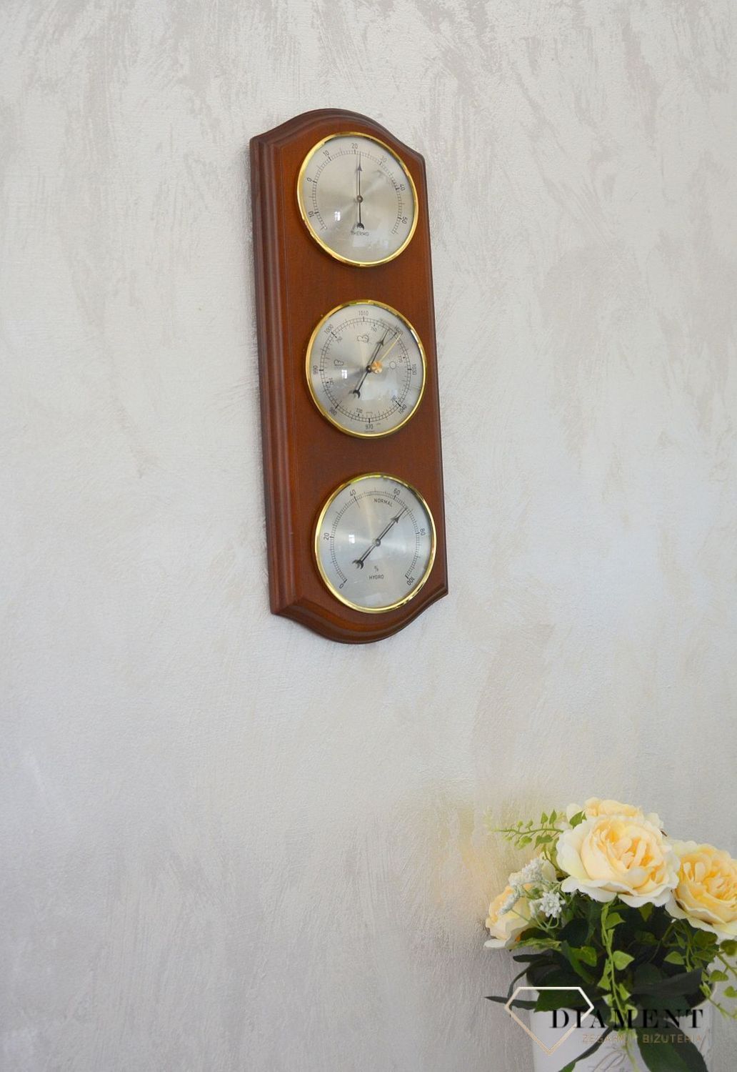 Drewniana stacja pogody Barometr Termometr Higrometr Robert II. Mechanizm mieści się w wytrzymałej, zaokrąglonej  (4).JPG