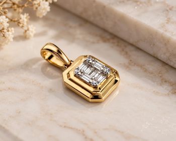 Złota zawieszka kwadratowa z 10 diamentami 0,09 ct – złoto próby 585 GHSI 0,09ct10 2.jpg