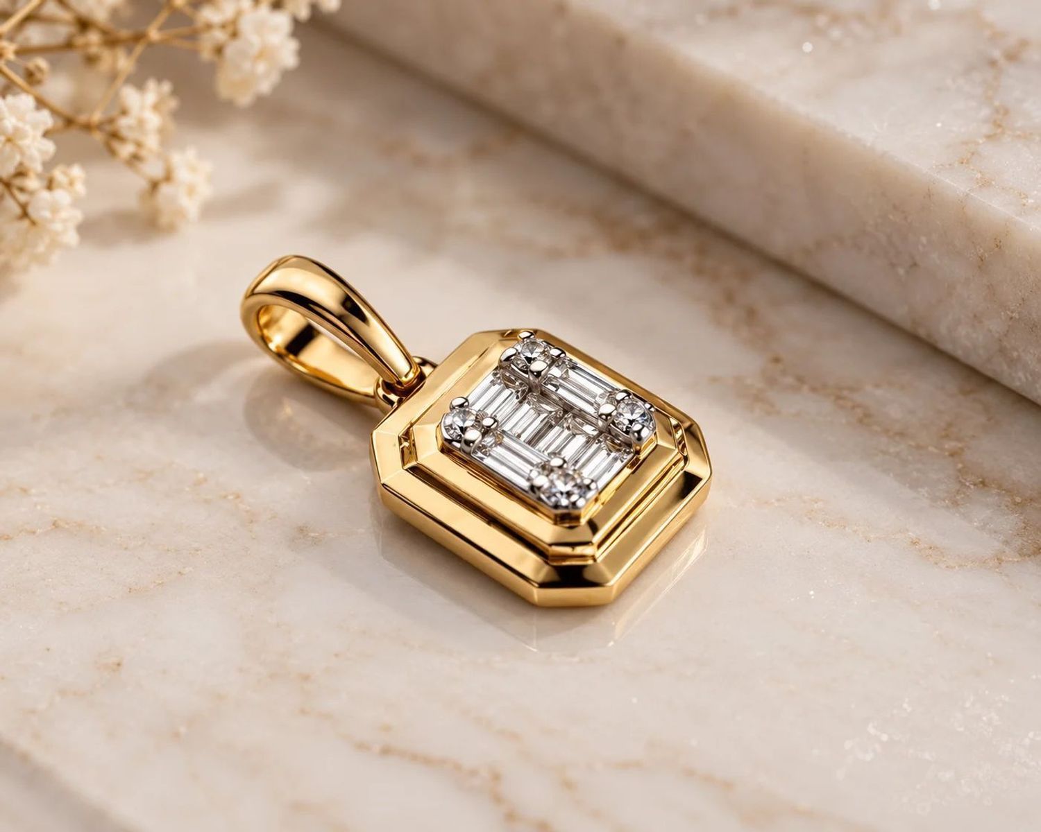 Złota zawieszka kwadratowa z 10 diamentami 0,09 ct – złoto próby 585 GHSI 0,09ct10.jpg