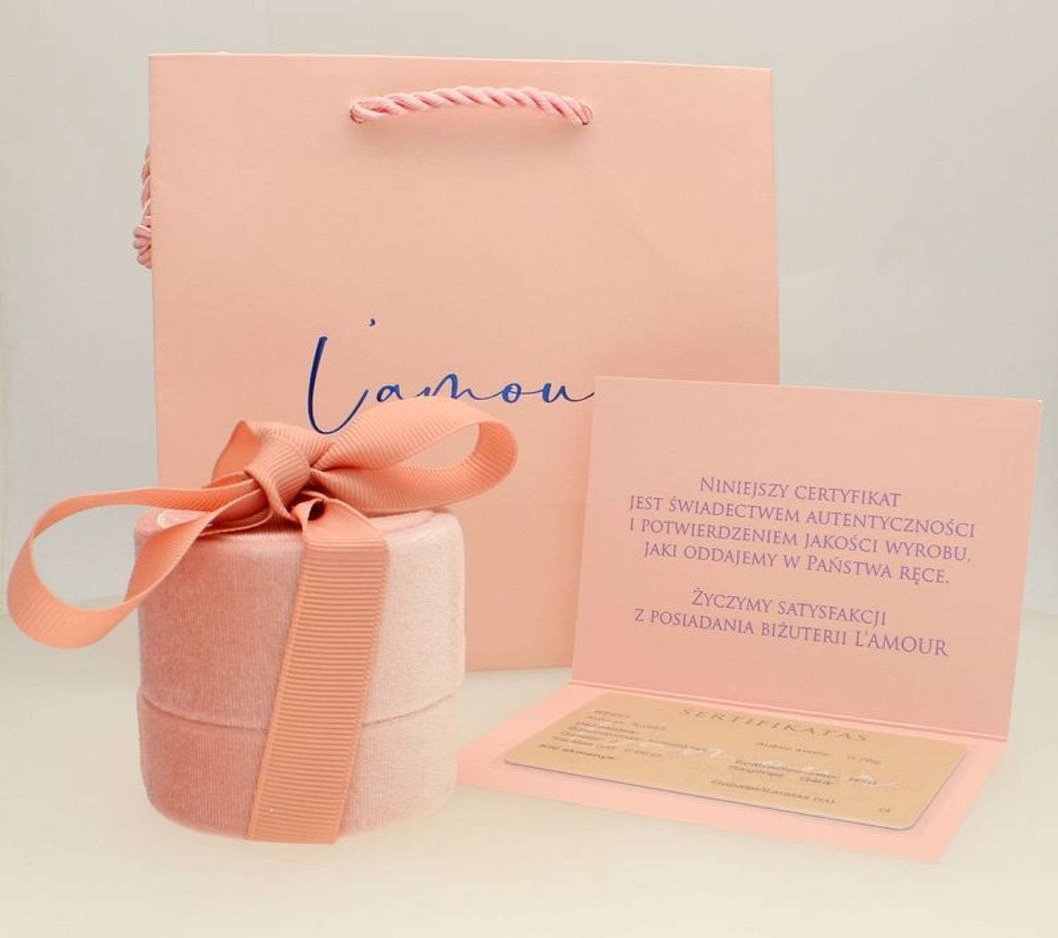 Złoty pierścionek damski 585 z Jednym centralnym Białym Diamentem 0.41 ct RR47799IGIY.jpg