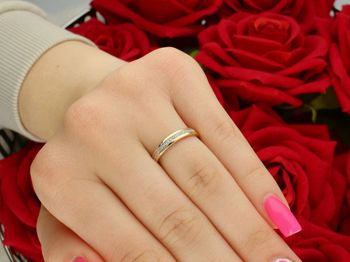 Złoty pierścionek RR55662Y w formie obrączki z 19 diamentami 0,07ct GHSI. Rozmiar 14, próba 585 – elegancja i wygoda w codziennym stylu.3.jpg