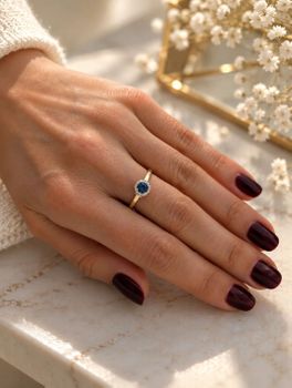 Złoty pierscionek 585 z pięknym topazem London Blue 0,27 ct i 17 diamentami 0,05 ct rozmiar 12 (3).jpg