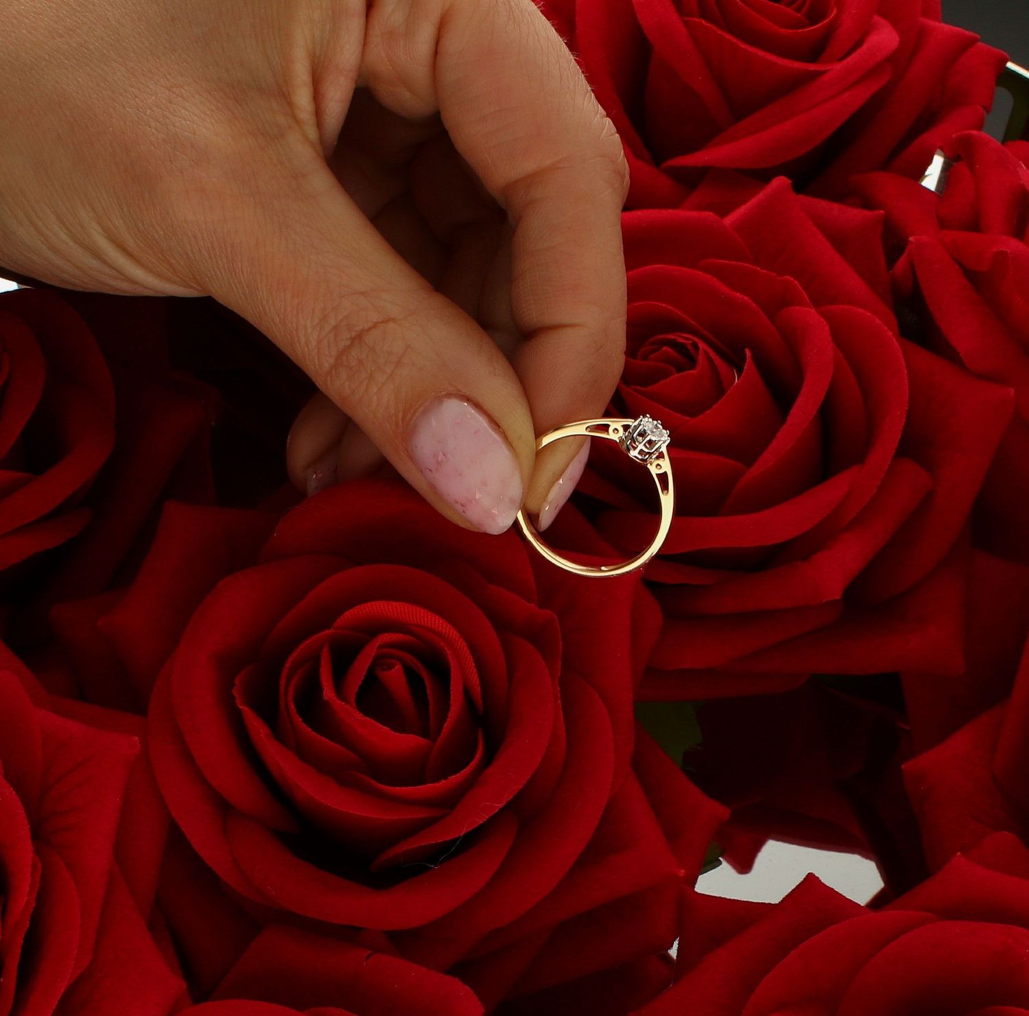 Pierścionek złoty zaręczynowy Diament 585 rozmiar 17 (4).jpg