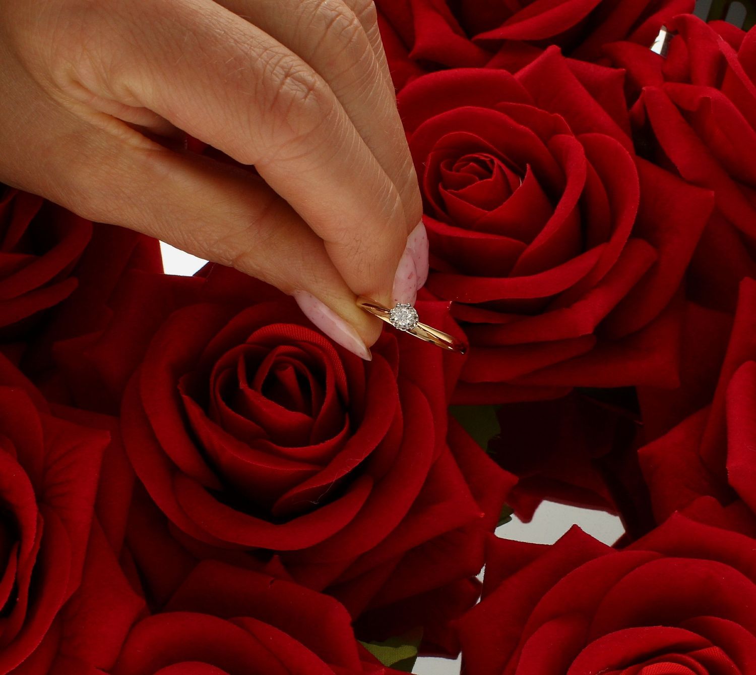 Pierścionek złoty zaręczynowy Diament 585 rozmiar 17 (4).jpg