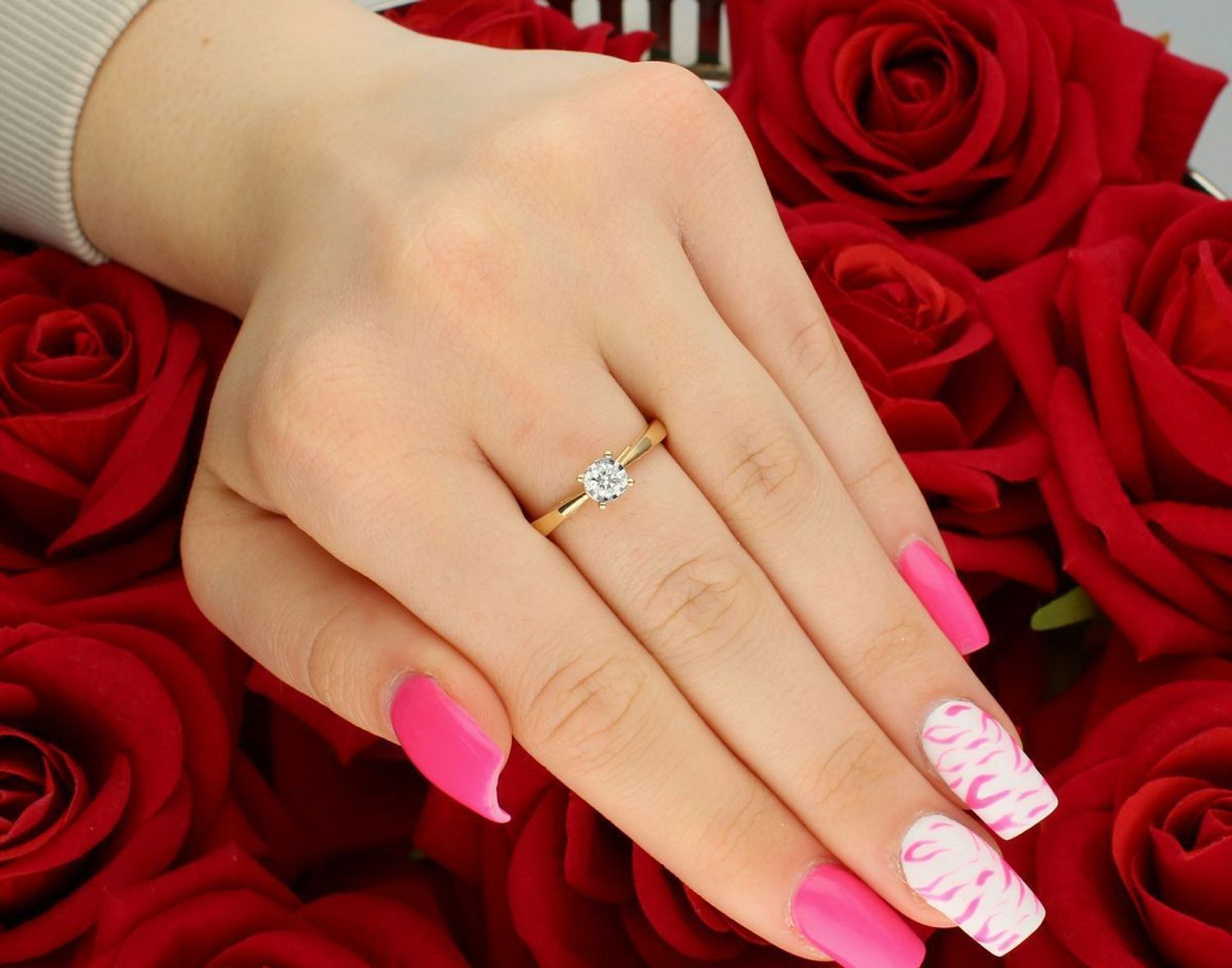 Złoty pierścionek z diamentem 0,20ct GHSI – RR812Y, rozmiar 18, próba 585 Au.jpg