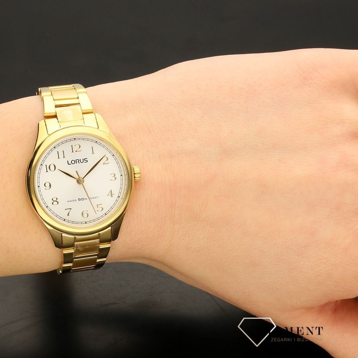 Damski zegarek Lorus Classic RRS12WX9 2.jpg
