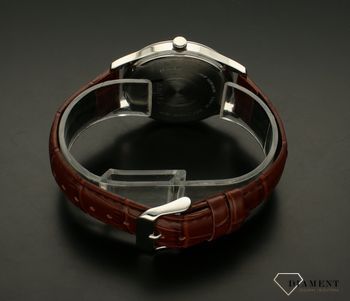Zegarek męski Lorus RRX05JX9. Zegarek męski Lorus RRX05JX9 wyposażony jest w kwarcowy mechanizm, zasilany za pomocą baterii. Zegarek na pasku klasyczny, elegancki. Elegancki zegarek męski idealny na prezent dla mężczyzny (3).jpg