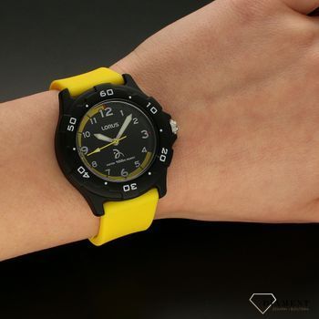 Zegarek dziecięcy Lorus Sport na żółtym pasku silikonowym z edycji specjalnej Novak Djokovic Foundation RRX23GX9 (5).jpg