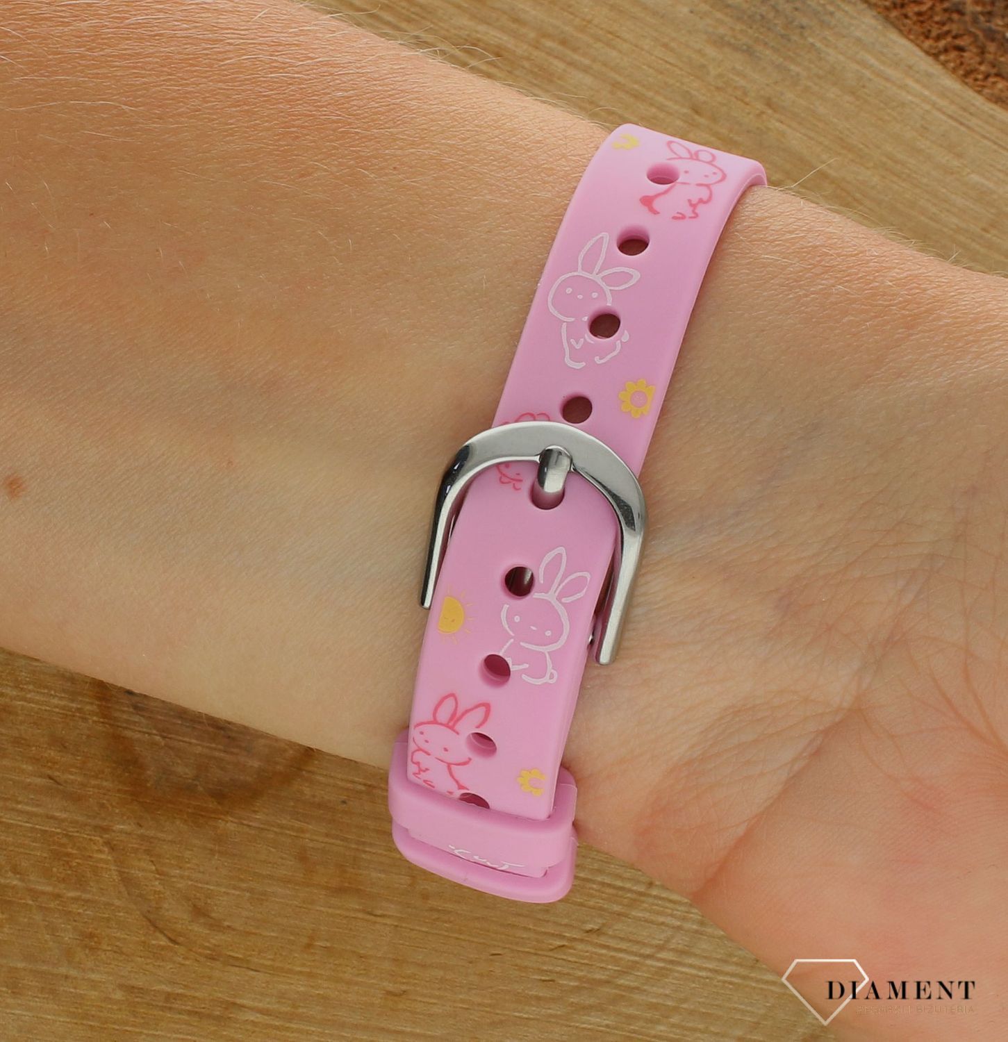 Zegarek dla dziewczynki Lorus różowe króliczki RRX41JX9. Dziecięcy zegarek. Zegarek dla dziewczynki. Zegarek dla dziecka z cyferkami. Zegarek na prezent dla dziewczynki..jpg