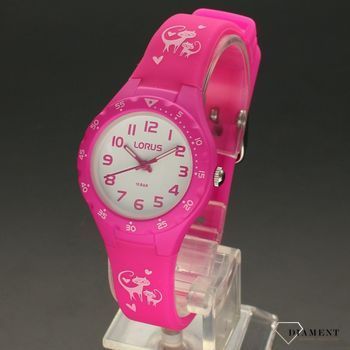 Zegarek dla dziewczynki Lorus 'Zakochane kotki' RRX55GX9 ✅ Zegarek Lorus zbudowany jest z koperty z tworzywa sztucznego w kolorze różowym oraz paska silikonowego w kolorze różowym (3).jpg