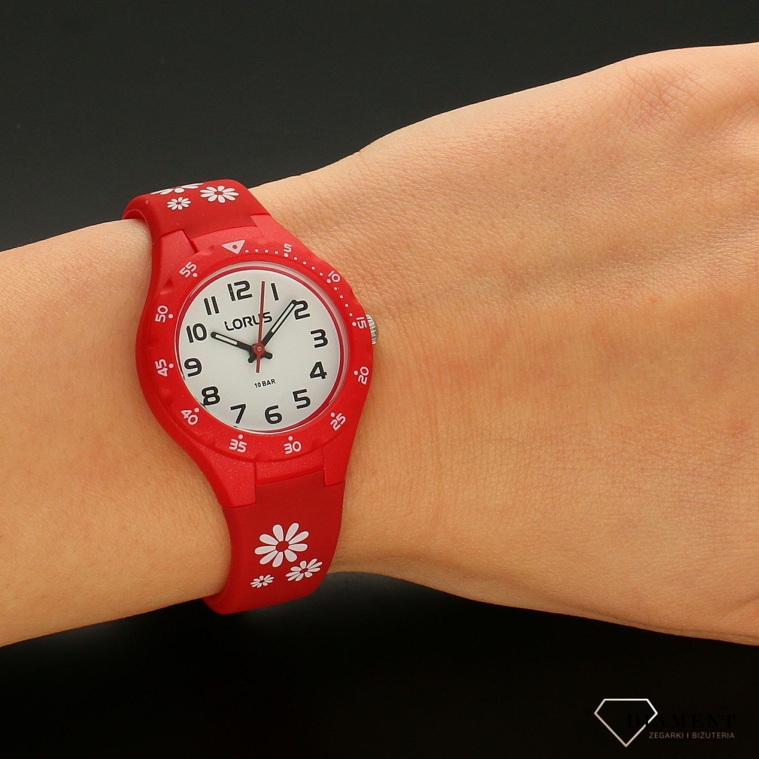 Zegarek dla dziewczynki czerwony Lorus RRX57GX9.jpg