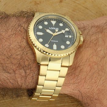 Zegarek męski Lorus RS972DX9 Classic złoty z czarną tarczą (2).jpg