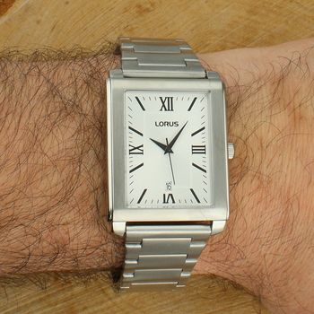 Lorus RS987DX9 Classic Mens – elegancki zegarek męski prostokątny, srebrny, bransoleta, datownik white.jpg