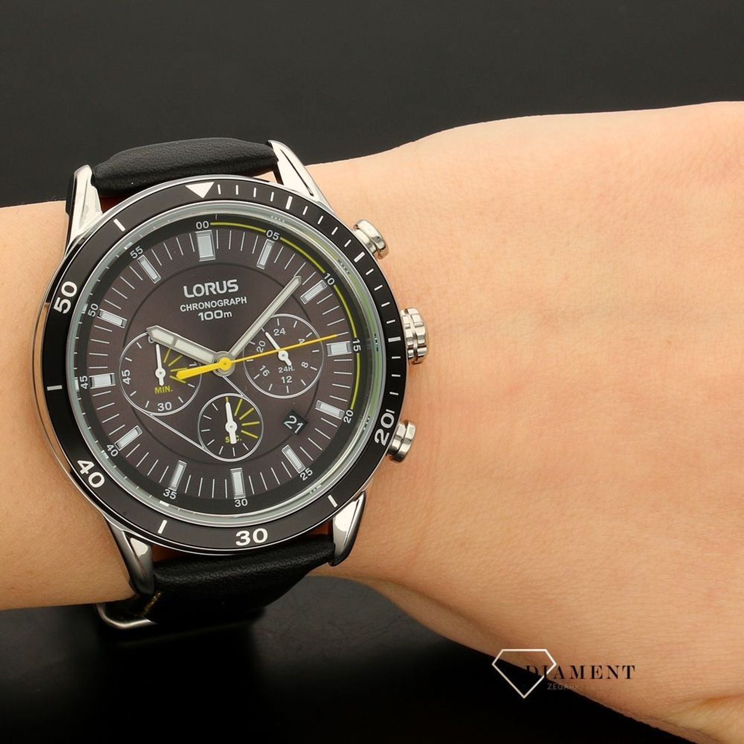 Zegarek męski Lorus Chronograph RT311HX9.jpg