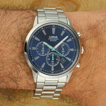 Zegarek męski Lorus Sport Chronograph RT311LX9 kwarcowy z niebieską tarczą i stalową bransoletą blue.jpg