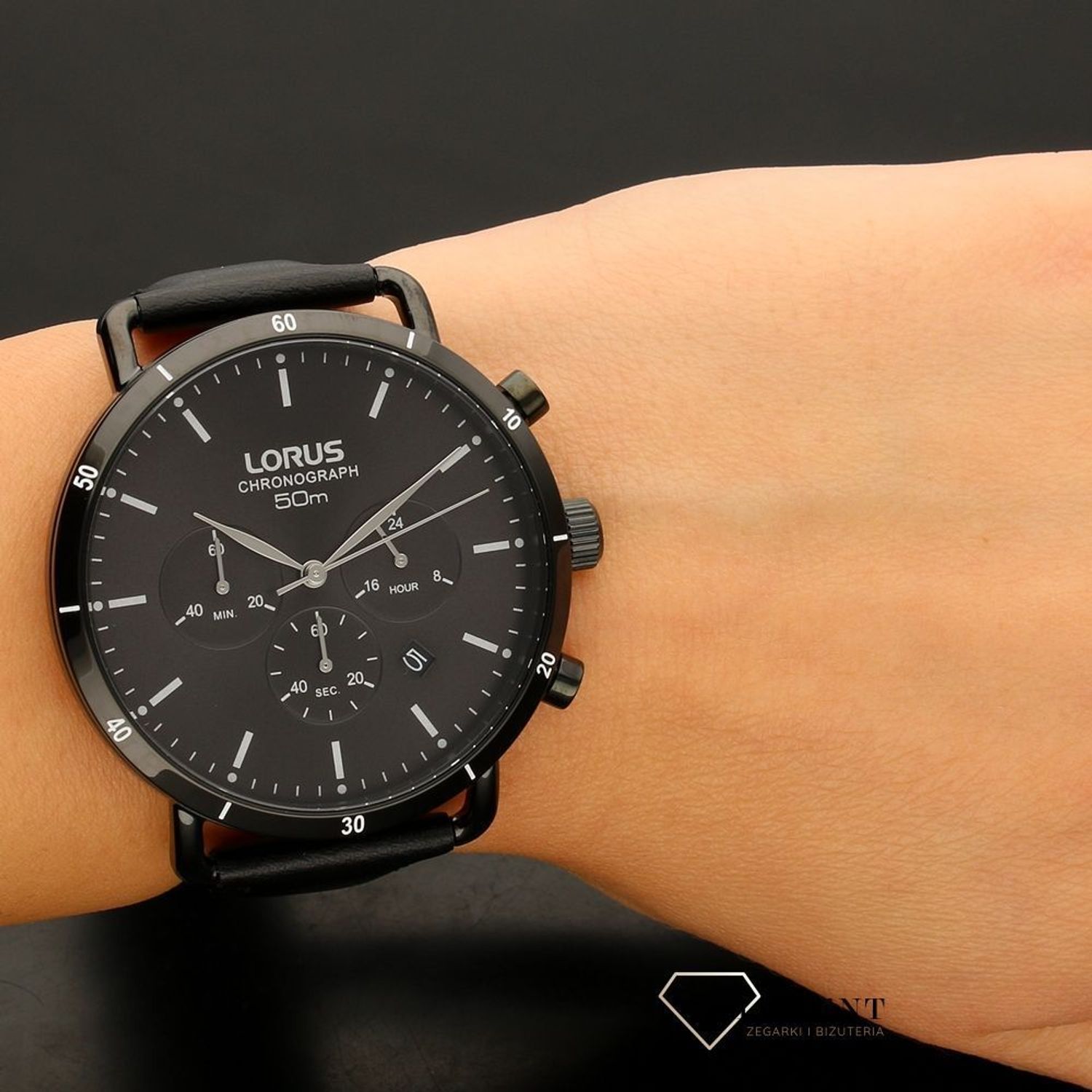 Zegarek męski Lorus Chronograph RT367HX9.jpg