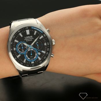 Zegarek męski na bransolecie z czarną  tarczą i niebieskimi dodatkami Lorus RT381HX9 (5).jpg