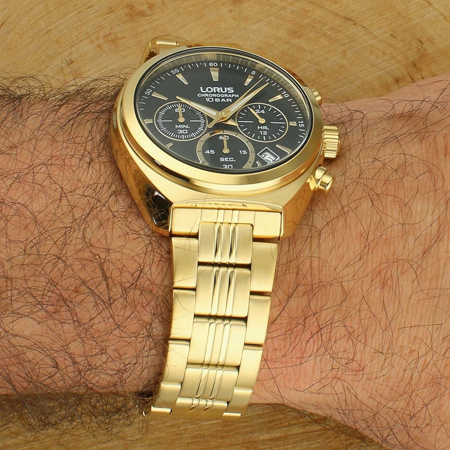 Zegarek Lorus RT386KX9 złoty PVD Seiko VD53 chronograf 100 m czarna tarcza męski zegarek.jpg