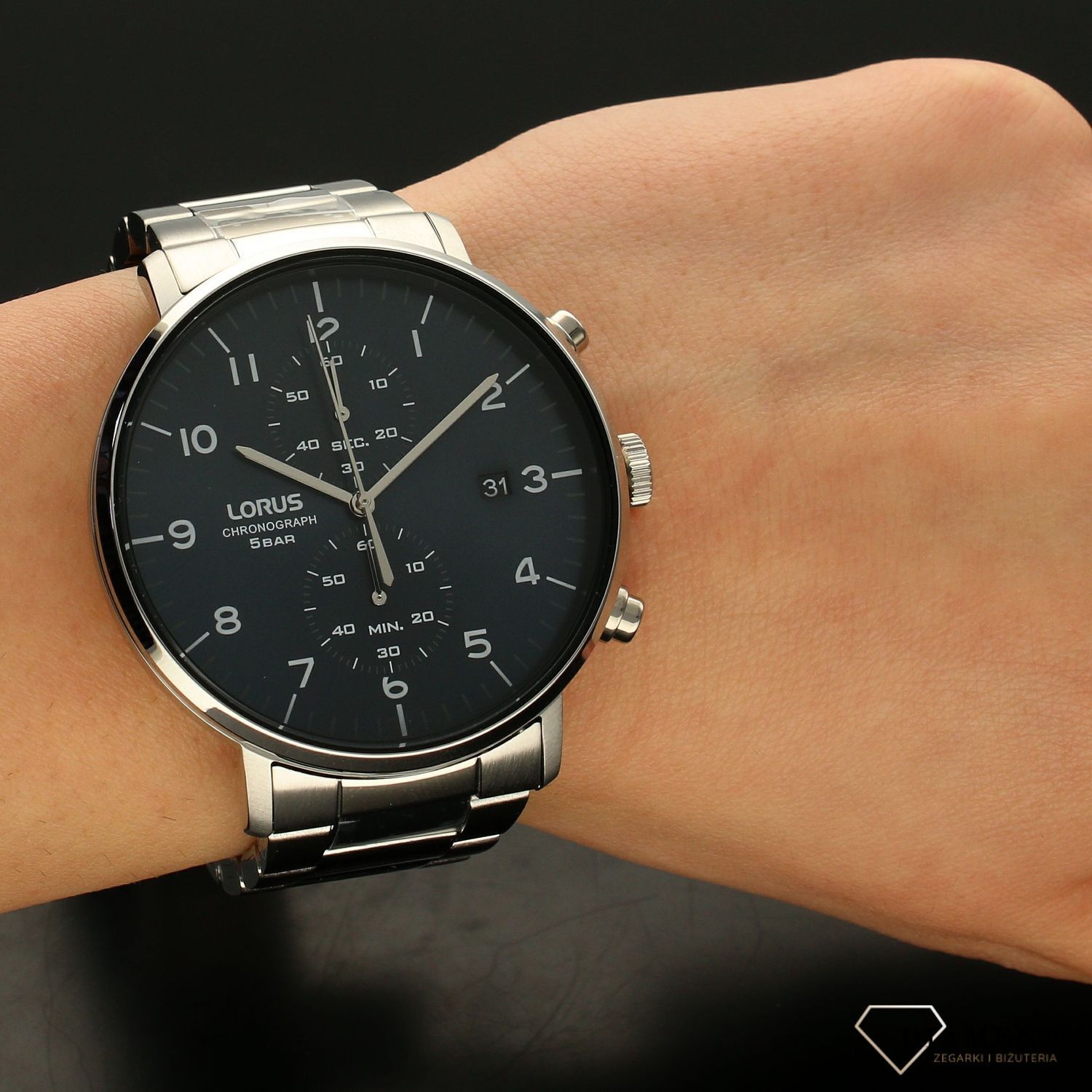 Zegarek męski na bransolecie z tarczą w kolorze morskim Lorus RW401AX9.jpg