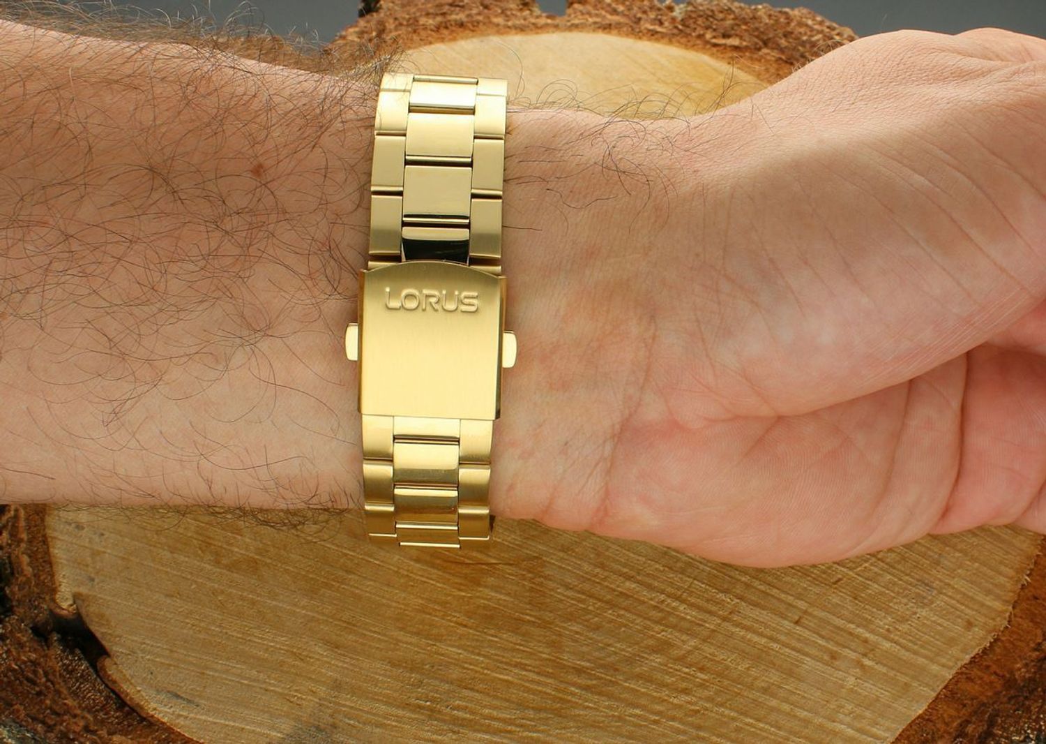 Zegarek męski Lorus RX356AX9 złoty – solarny, wodoszczelny, stal szlachetna 316L.jpg