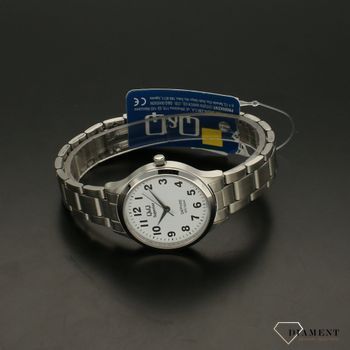 Zegarek damski na bransolecie stalowej z czytelną biała i czarnymi cyframi QQ S279-214 ⌚ Zegarki damskie z bransoletą✓ (3).jpg
