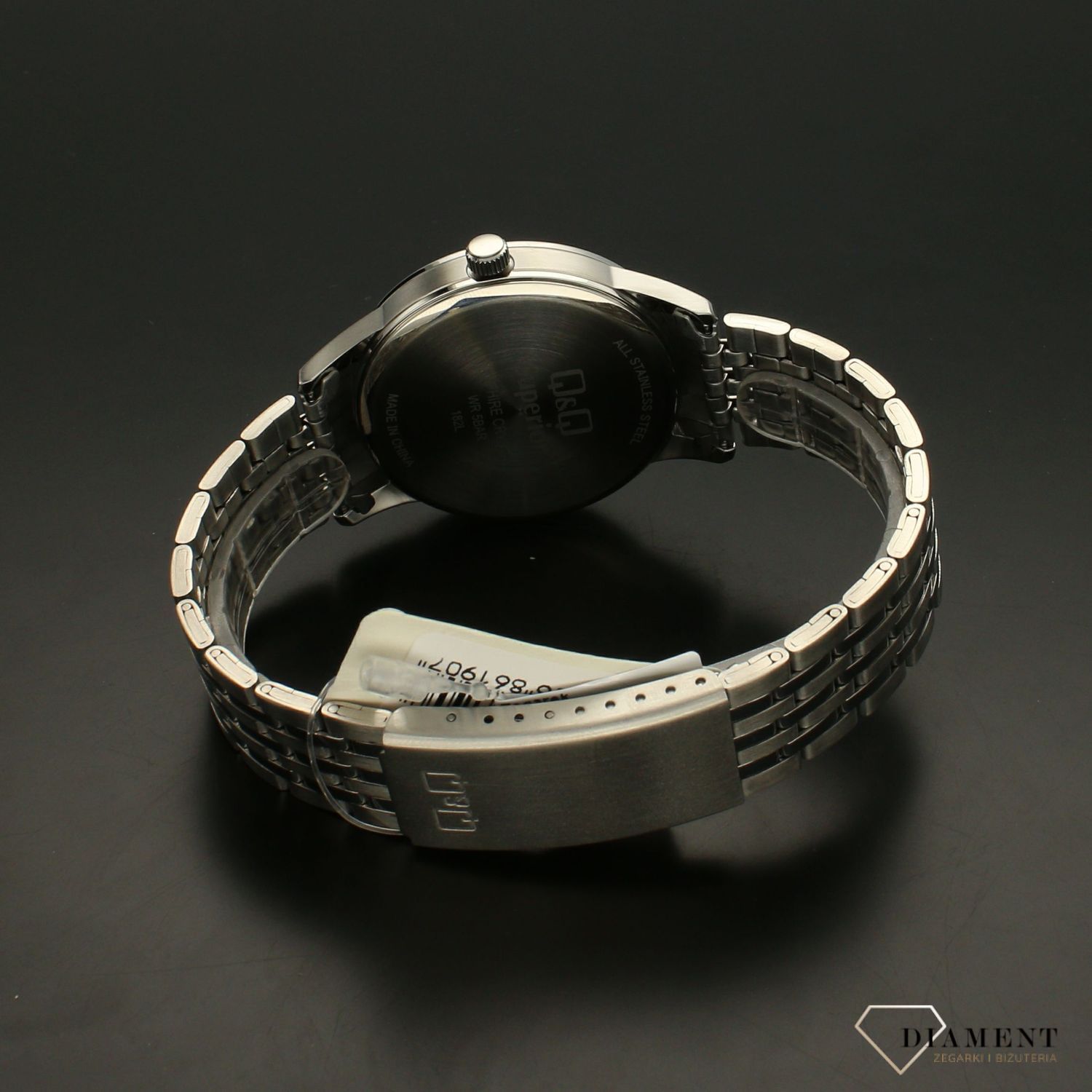 Zegarek męski na bransolecie stalowej z czarną tarczą i białymi cyframi QQ S280-215 ⌚.webp