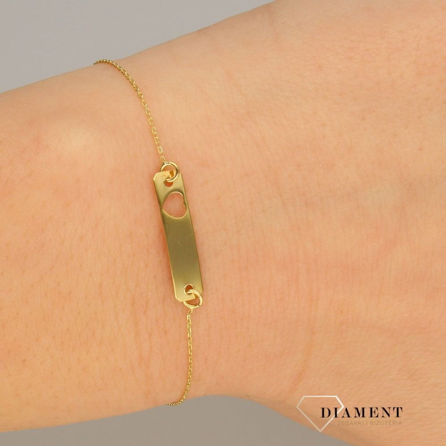 Złota bransoletka z blaszką i serduszkiem  S2B-466 (1).jpg