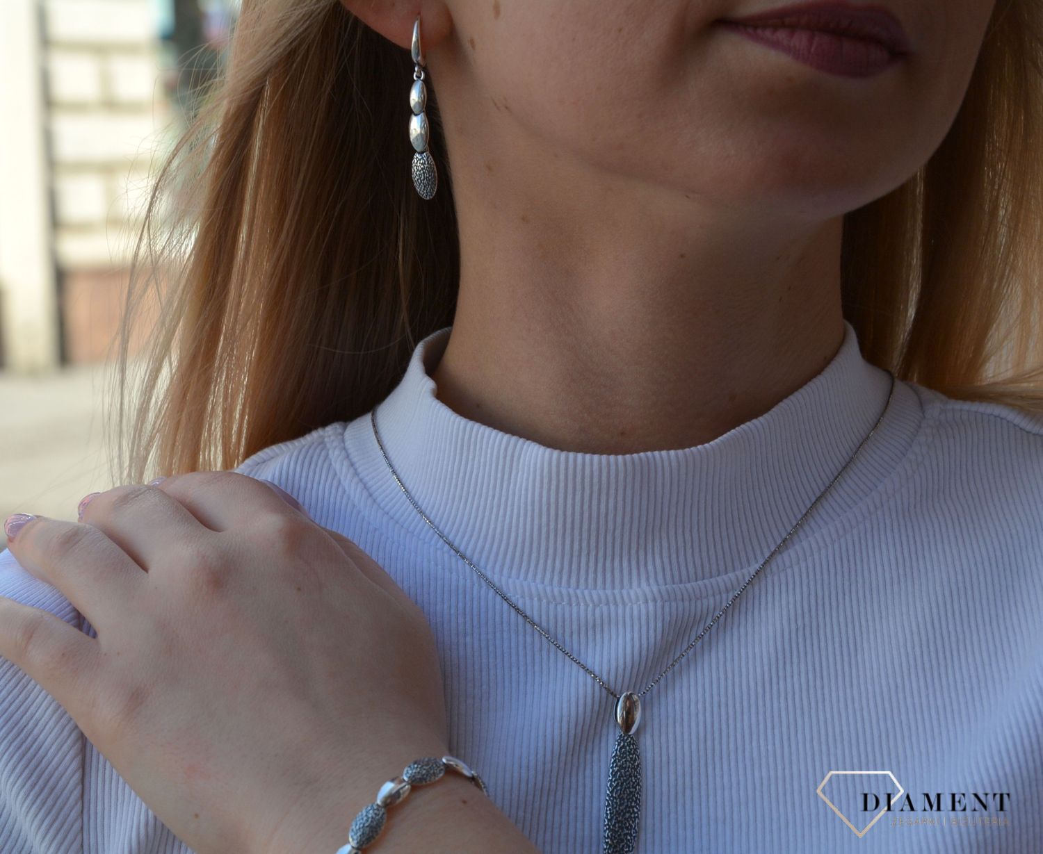 Kolczyki srebrne długie.jpg