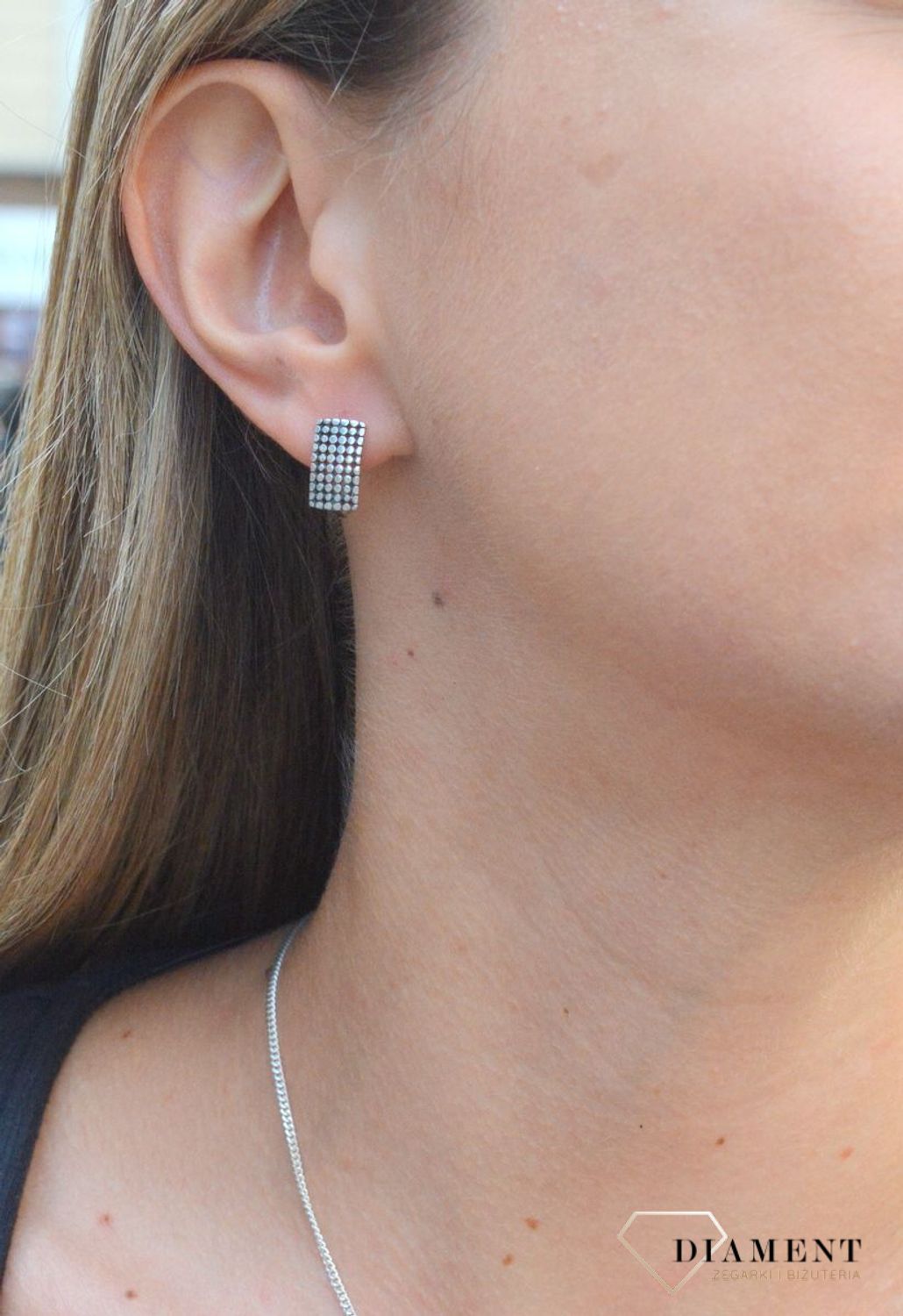 Kolczyki srebrne rodowane prostokątne S2K000000-229, Srebrne kolczyki damskie. Proste kolczyki srebrne. Srebrne rodowane kolczyki damskie. Kolczyki idealne na prezent. Kolczyki na każdą okazję..jpg