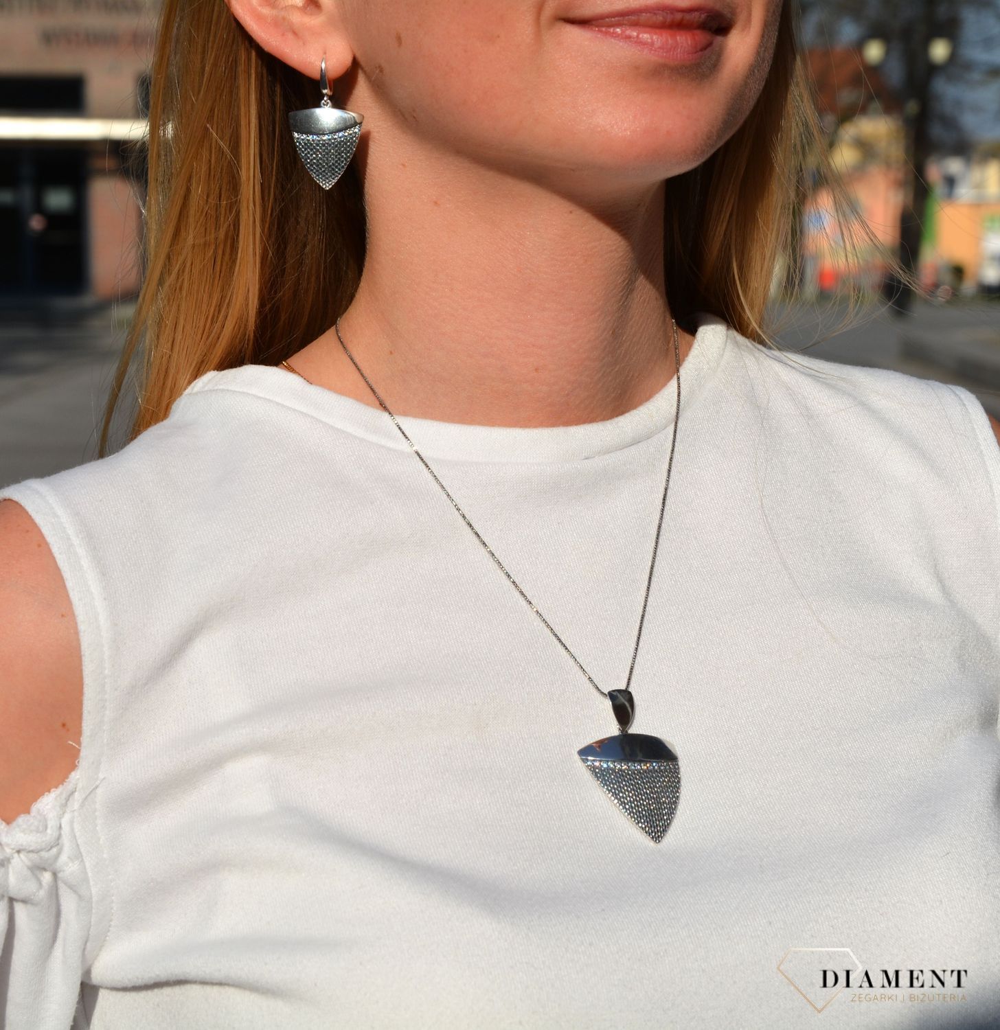 Kolczyki srebrne damska   ✓Kolczyki kamień ✓ Srebrne zawieszki w sklepie zegarki-diament.pl✓ Autoryzowany sklep✓ Gwarancja najniższej ceny...jpg