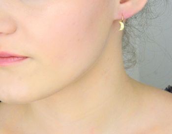 Złote kolczyki damskie z księżycem złoto 585 S2K000000-419 ✨ Złote kolczyki 585 z księżycem elegancki styl✨✨ Idealne na prezent dla córki, koleżanki.  (2).JPG