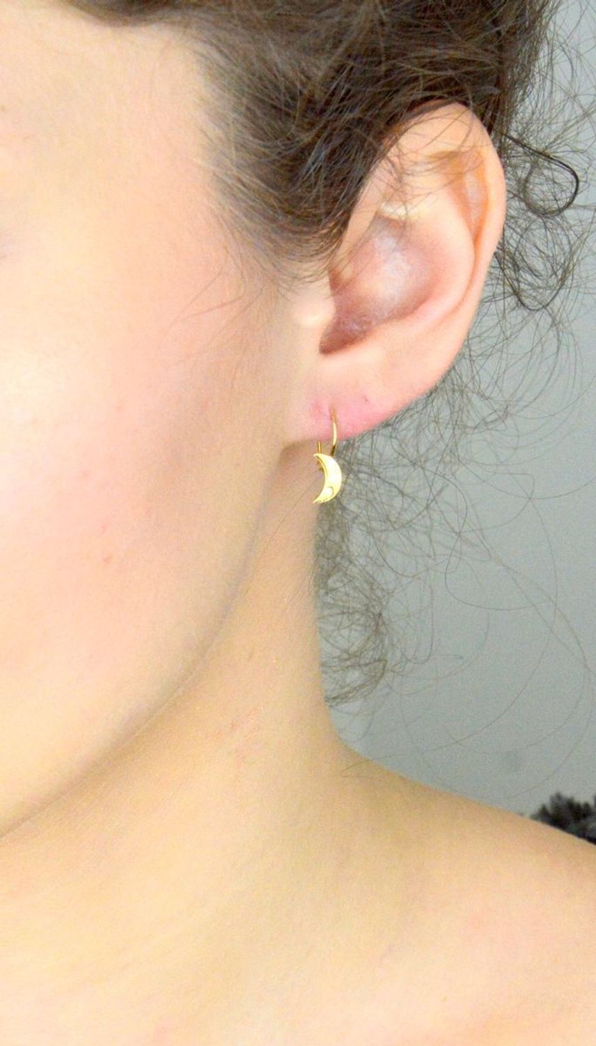 Złote kolczyki wiszące księżyce z cyrkonią dla dziewczynek.jpg