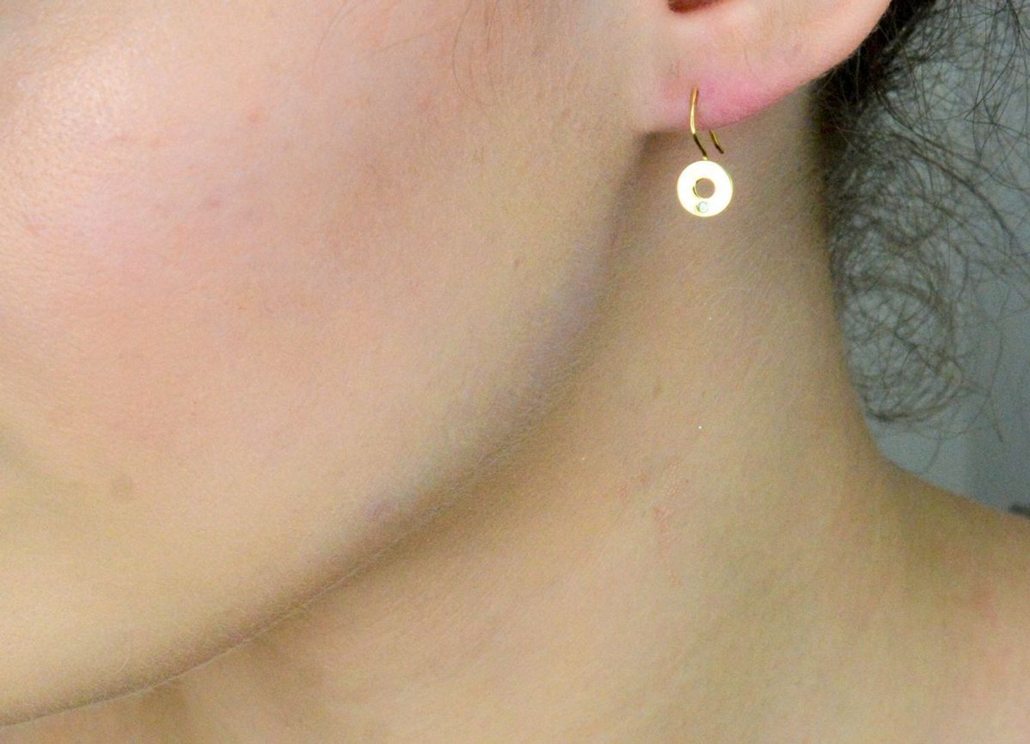 Złote kolczyki kółeczka, oponki na biglu z cyrkonią złoto 585 S2K000000-427 🎁Złote kolczyki kółeczka, oponki na biglu, kolczyki apart.jpg