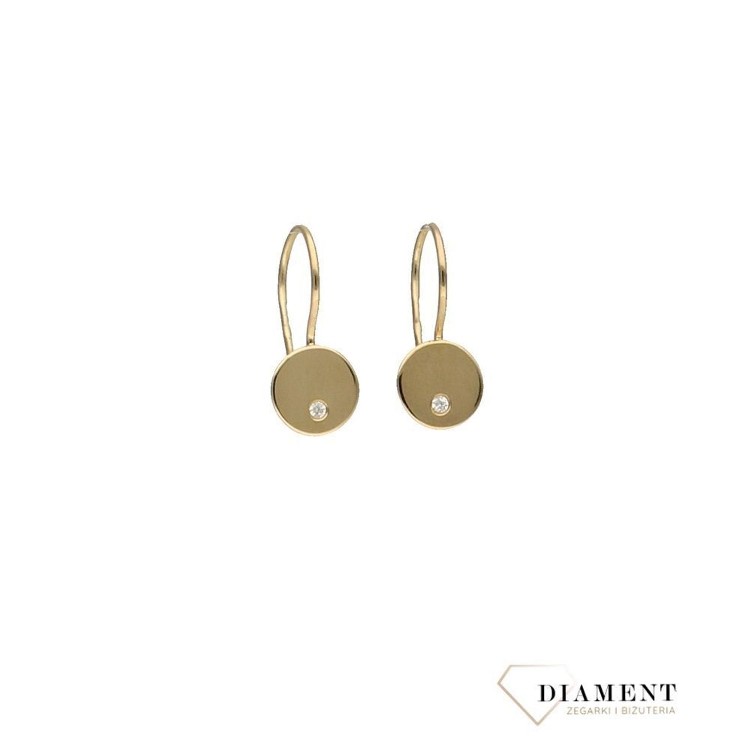 zlote-gladkie-kolczyki-wiszace-kolka-z-cyrkonia=kolczyki-apart.jpg