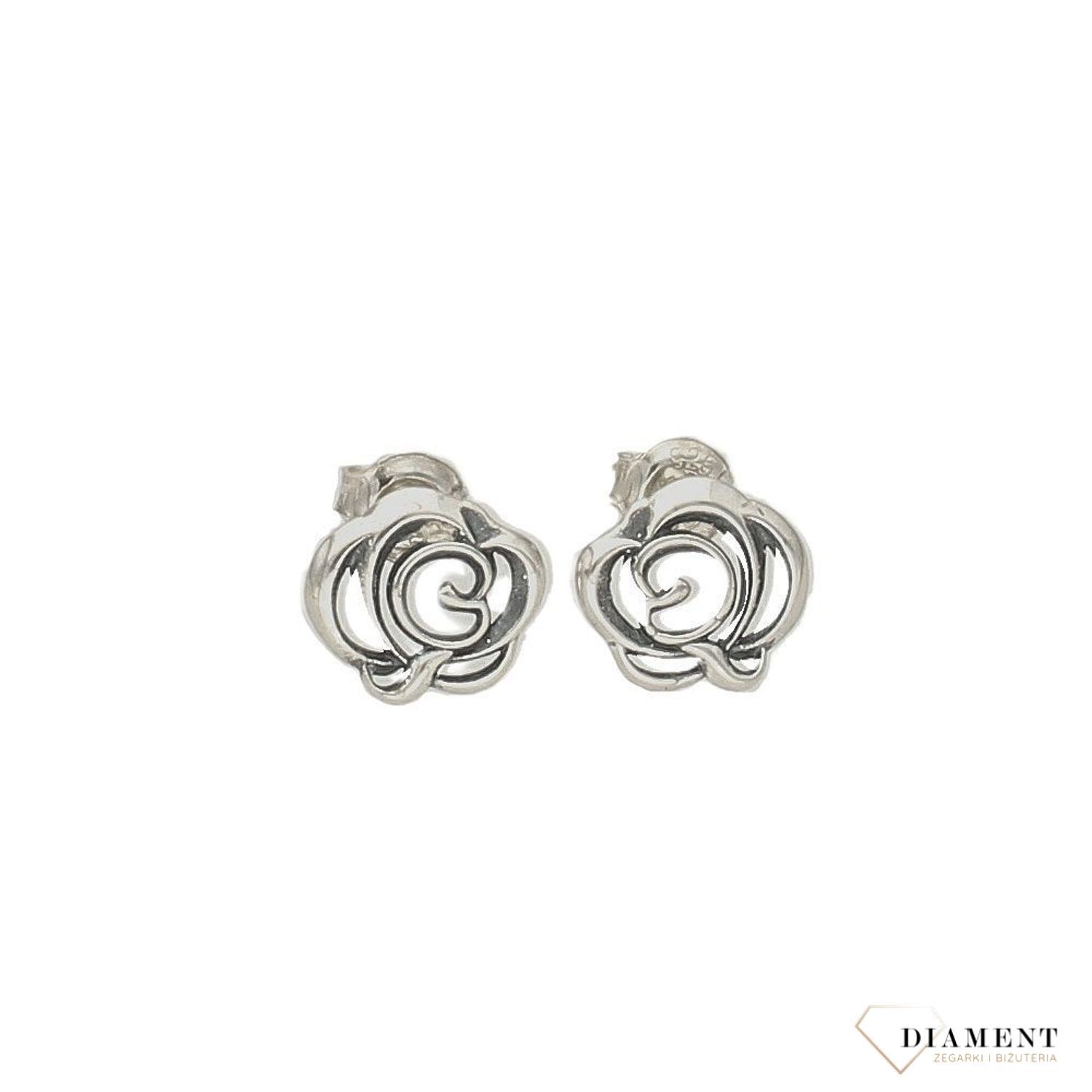 Kolczyki srebrne 'Różyczki' S2K000000-628. Kolczyki srebrne róże. Kolczyki srebrne różyczki gładkie. Kolczyki wkrętki. Kolczyki na zapięcie sztyft. Kolczyki delikatne. Kolczyki damskie idealne na prezent..jpg