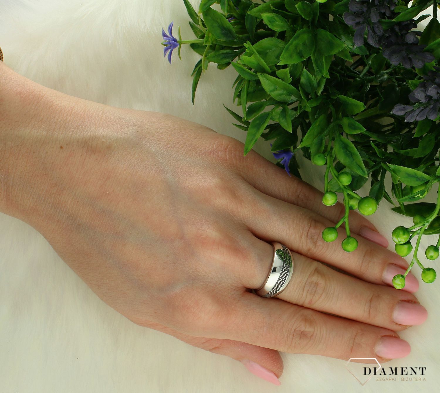 Srebrny pierścionek damski 925 obrączka z drogą grecką S2P000000-598. Srebrny pierścionek damski. Pierścionek srebrny dla kobiety. Srebrny pierścionek damski na prezent..jpg