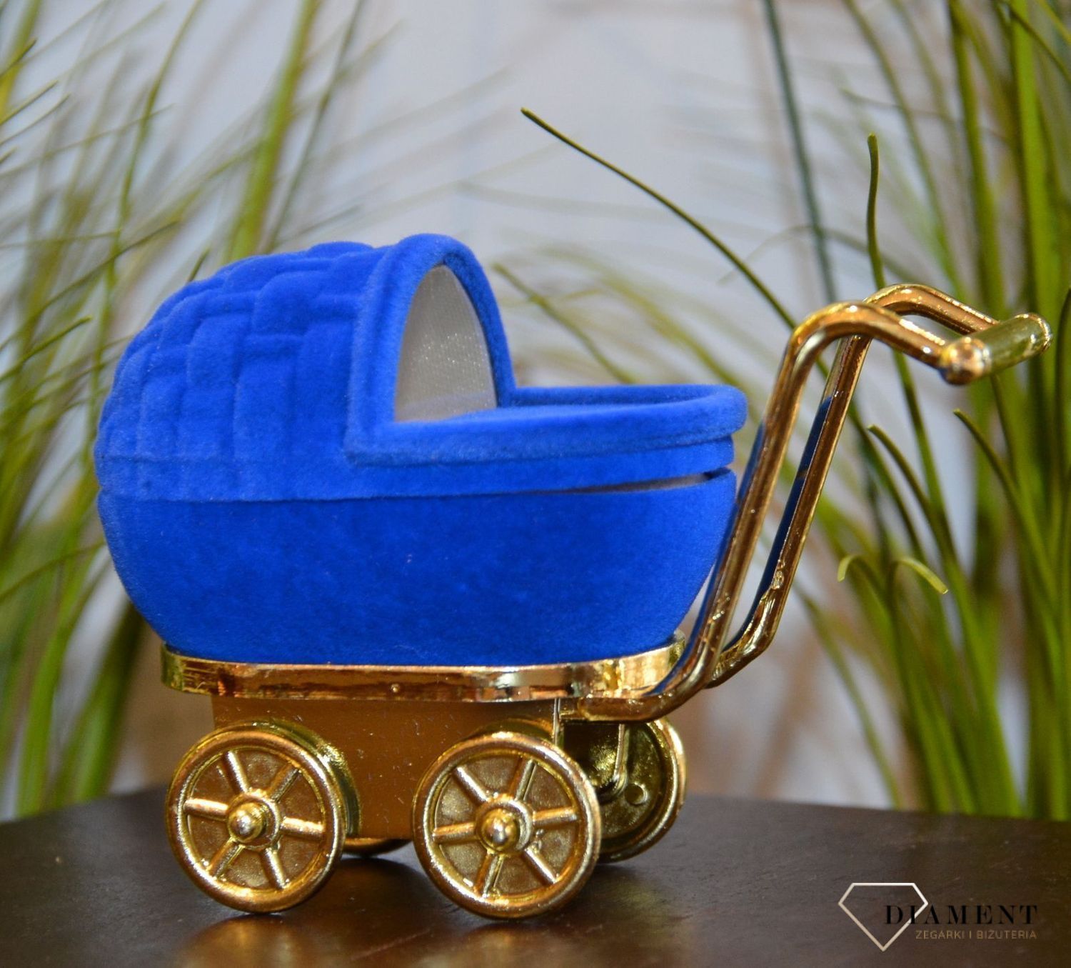 Srebrny, piękny smoczek (1).jpg