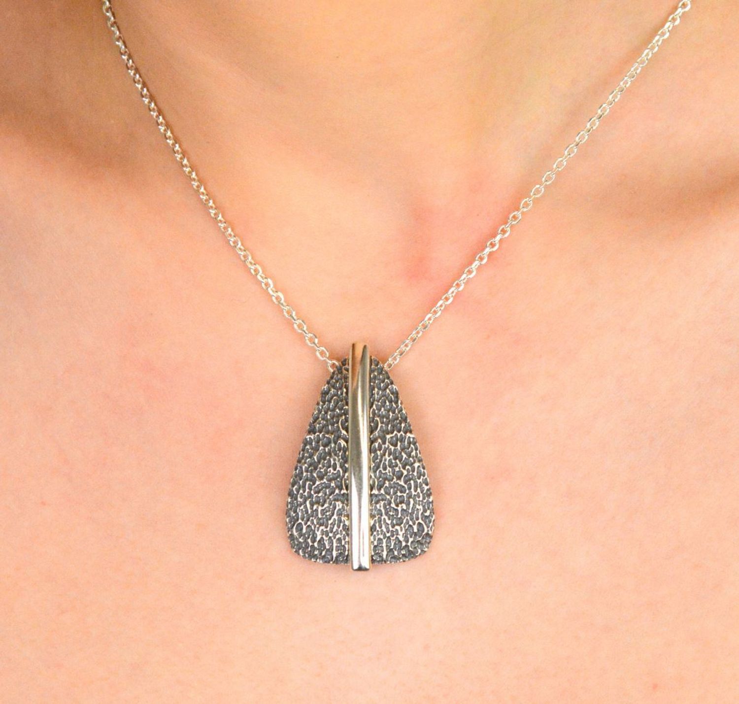 Zawieszka srebrna damska blaszka żłobienia S2Z000000-118 ✓Srebrne Zawieszki Damskie w Sklepie z Biżuterią zegarki-diament.pl ✓Piękne i Eleganckie Zawieszki dla Kobiet 1.jpg