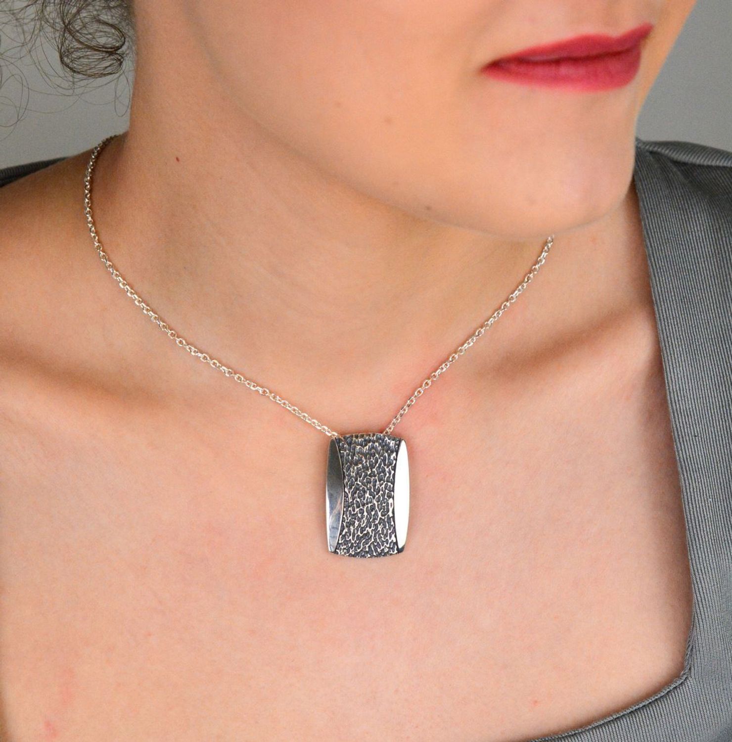 Srebrna zawieszka grawerowana Diament 'Blaszka dla wytrwałych' S2Z000000-121 ✓Srebrne Zawieszki Damskie w Sklepie z Biżuterią zegarki-diament.pl ✓Piękne i 1.jpg