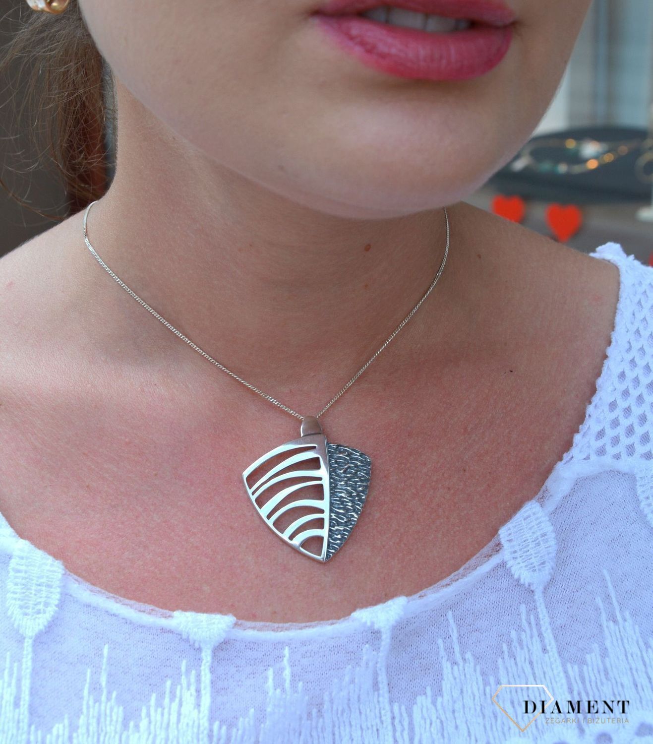 Zawieszka srebrna Diament 'Oksydowany liść'.jpg