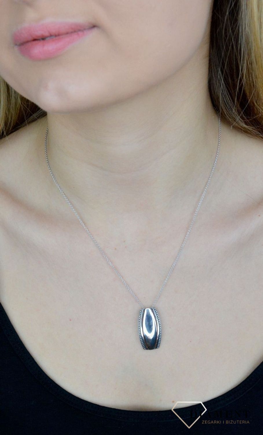 Srebrna zawieszka klasyczna 'Kochanej mamie' Prezent na Dzień Mamy S2Z000000-217-MAMA.jpg