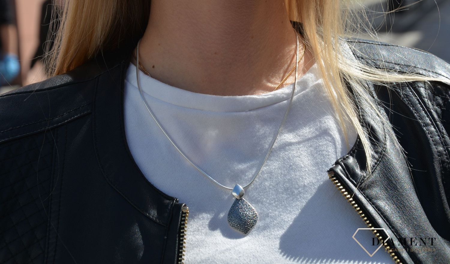 Zawieszka srebrne łezka✓ Biżuteria srebrna✓ Zawieszka srebrne  Damskie w Sklepie z Biżuterią zegarki-diament.pl✓Piękne i Eleganckie zawieszki dla Kobiet.jpg