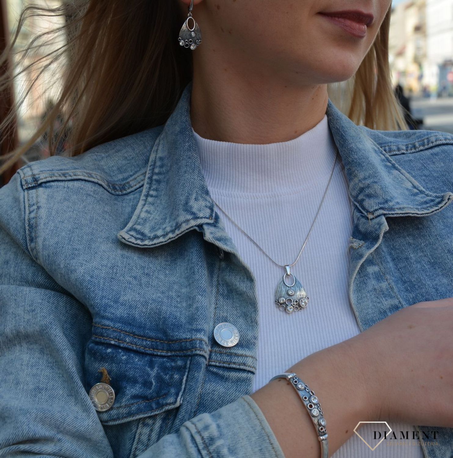 Zawieszki srebrne damskie   ✓Zawieszki z cyrkonią  ✓ Srebrne zawieszki w sklepie zegarki-diament.pl✓ Autoryzowany sklep✓ Gwarancja najniższej ceny.jpg