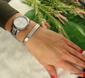 Zegarek damski na bransolecie stalowej QQ S303-201 idealny dla alergików (5).jpg
