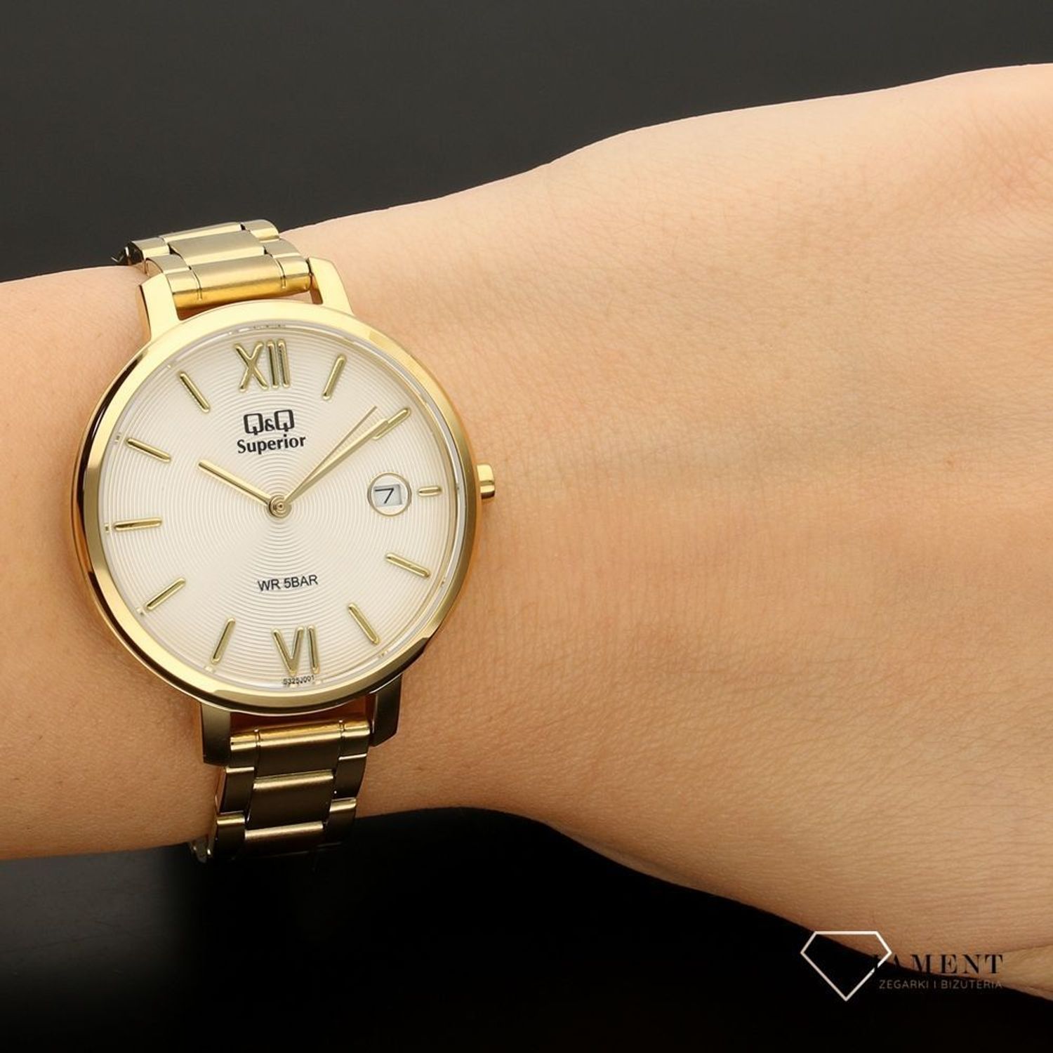 Zegarek damski Q&Q S325-001Superior (1).jpg