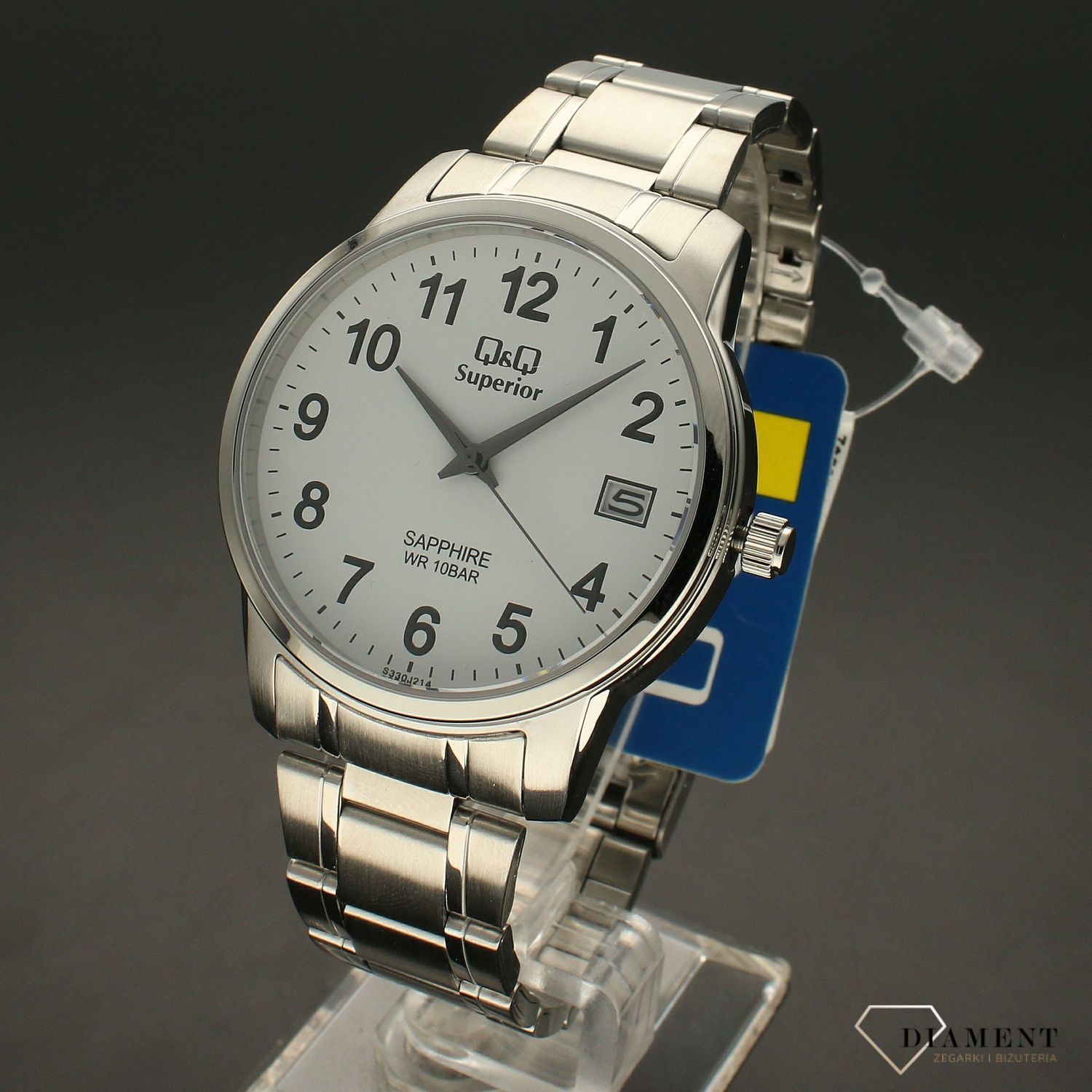 Zegarek męski na bransolecie stalowej z białą tarczą i czarnymi cyframi QQ S330-214 ⌚.webp