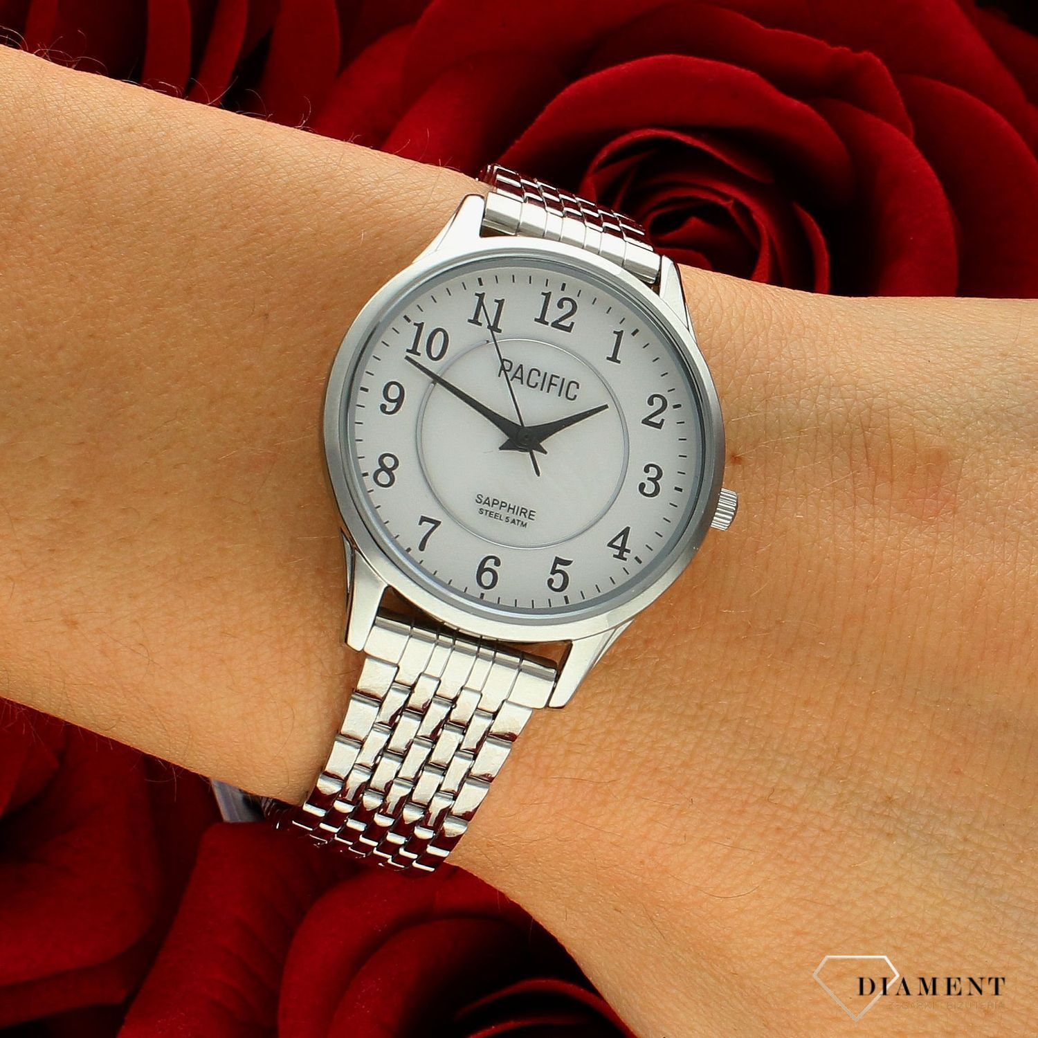 Damski zegarek Pacific Sapphire S6026-01 srebrny wyraźne cyfry. Kup Damski Zegarek Kwarcowy w Zegarki-diament.pl Pacific zegarek cały stalowy. Najwięcej ofert w jednym miejscu. Grawer gratis. Szkło szafirowe.1.jpg