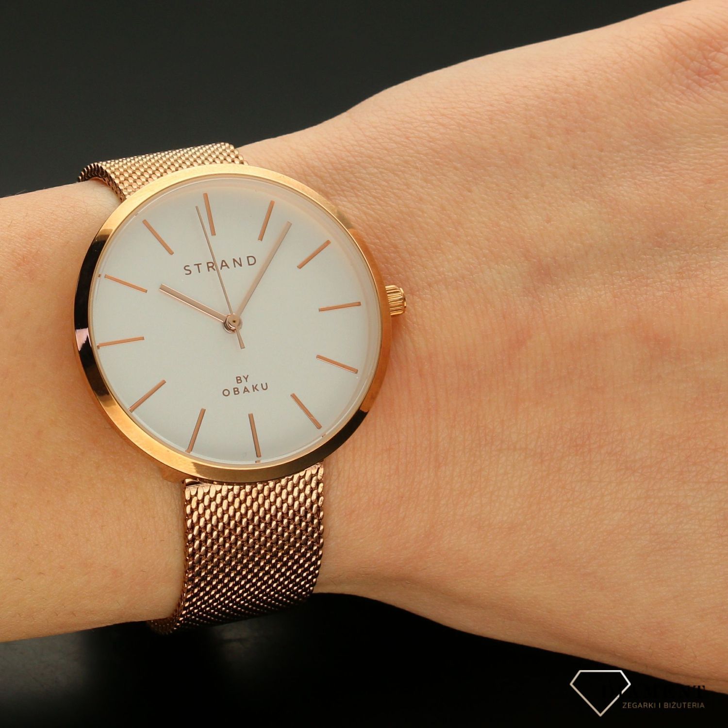 Zegarek damski STRAND złoty S700LXVIMV. Strand złoty to elegancki zegarek damski z oryginalną, elegancką  tarczą. Zegarek damski posiada indeksy w kolorze różowego złota5.jpg