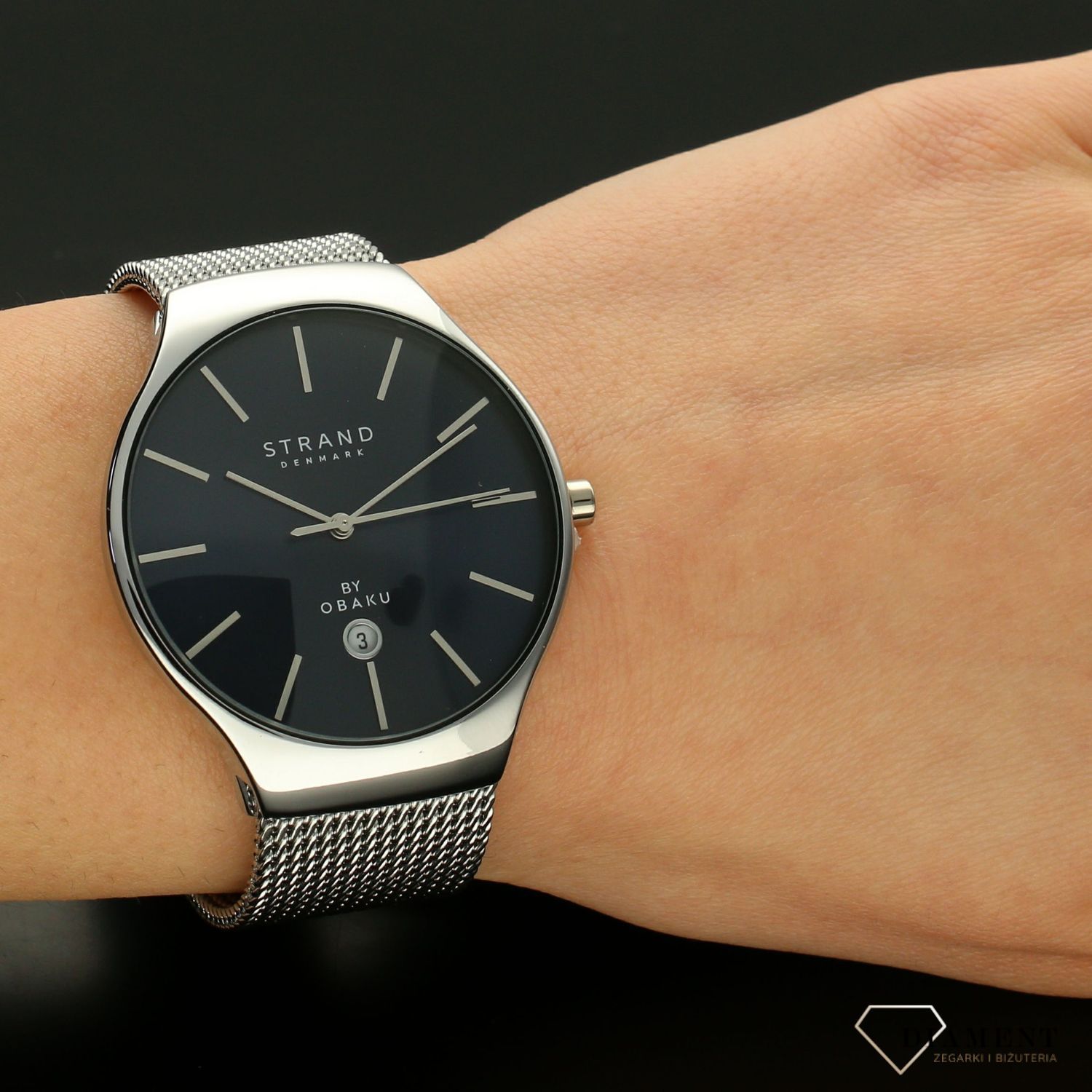 Zegarek męski Strand Caspian S701GDCLMC. Strand Caspian to elegancki zegarek męski z oryginalną, granatową tarczą. Zegarek posiada indeksy w kolorze srebra.88.jpg