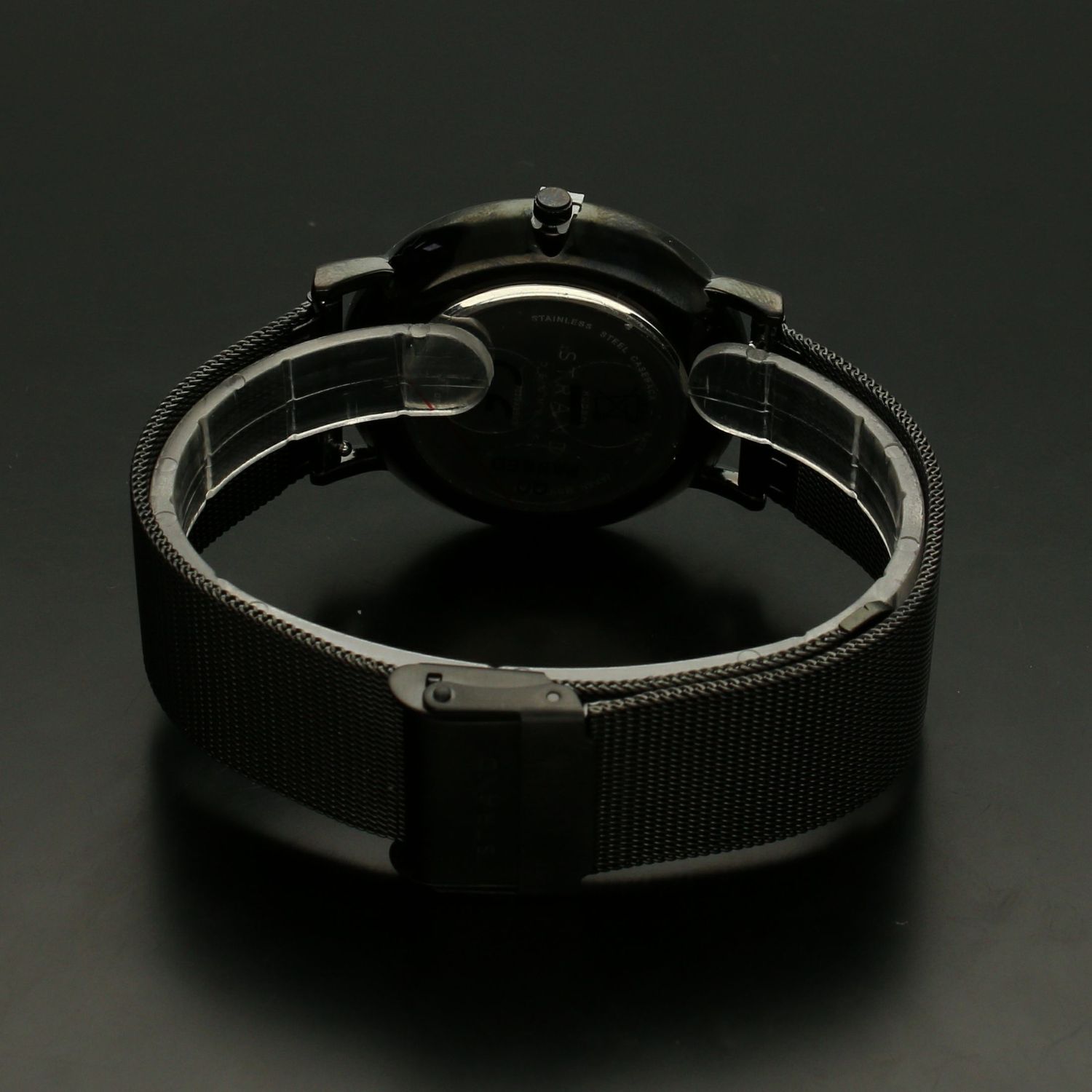 Zegarek męski Strand Hudson S702GXBBMB. Strand Hudson to elegancki zegarek męski z oryginalną, czarną tarczą. Zegarek posiada indeksy w kolorze srebra.88.jpg